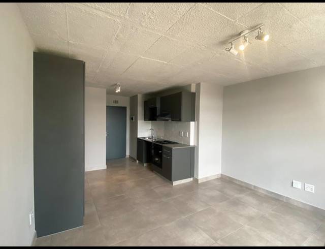 0 BEDROOM APARTMENT FOR SALE IN LYNNWOOD